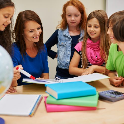 educação de crianças e Adultos